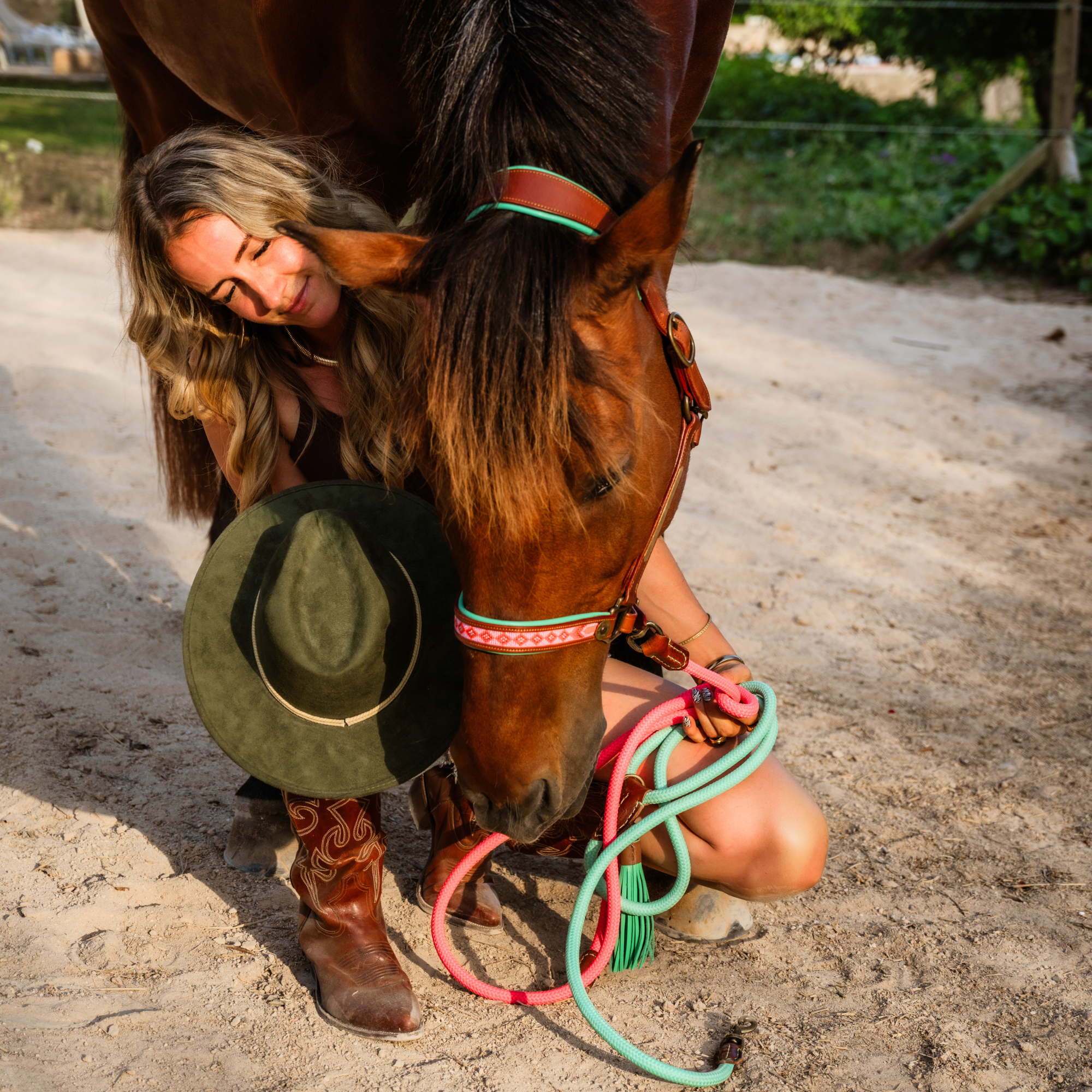 Sweet Mae Paardenhalster - Full