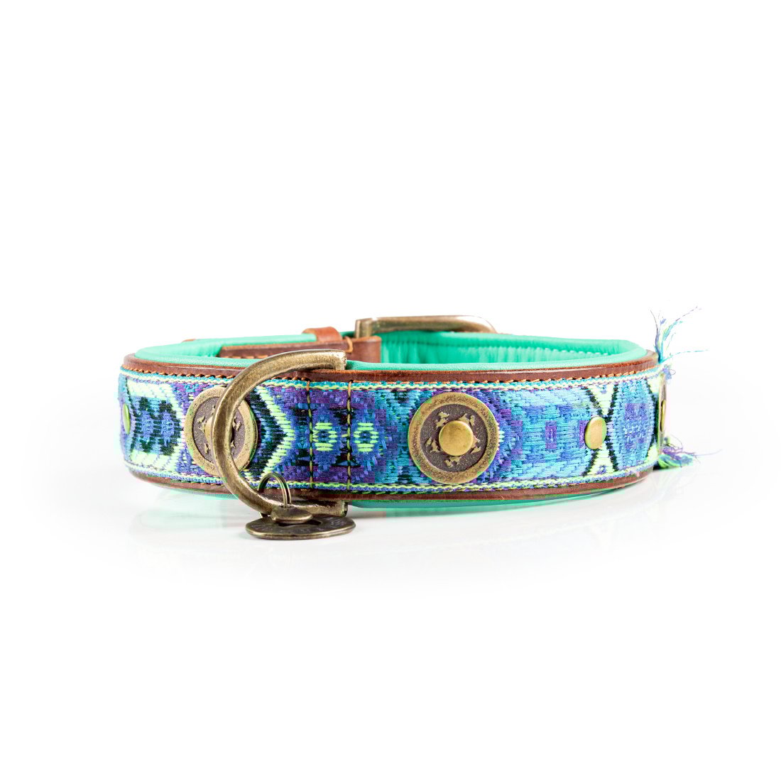 dog-with-a-mission-boho-juan-hit-product-blauwe-lederen-halsband.jpg