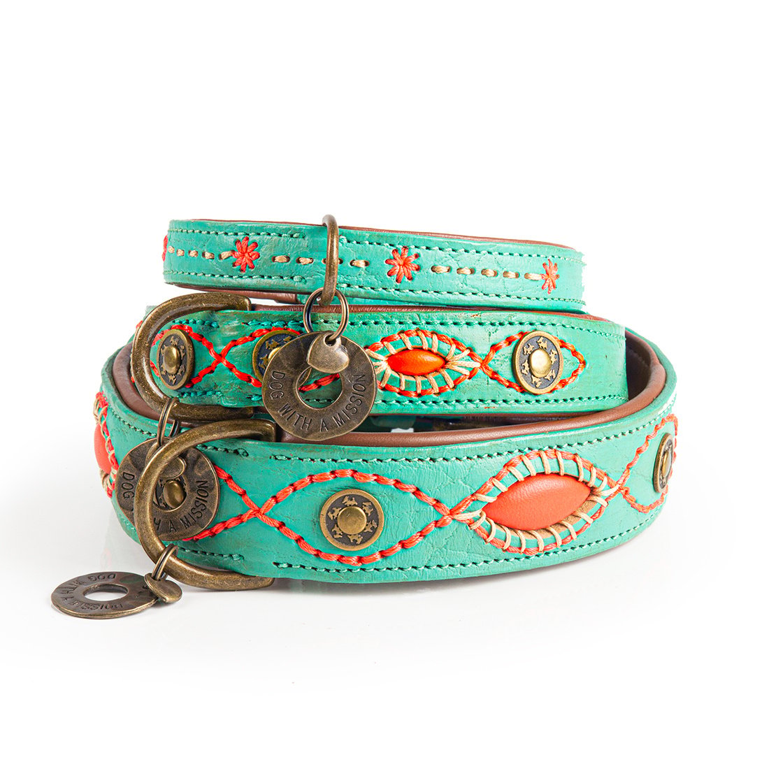 Dog with a Mission_hondenhalsband_handgemaakt_hip_stoer
