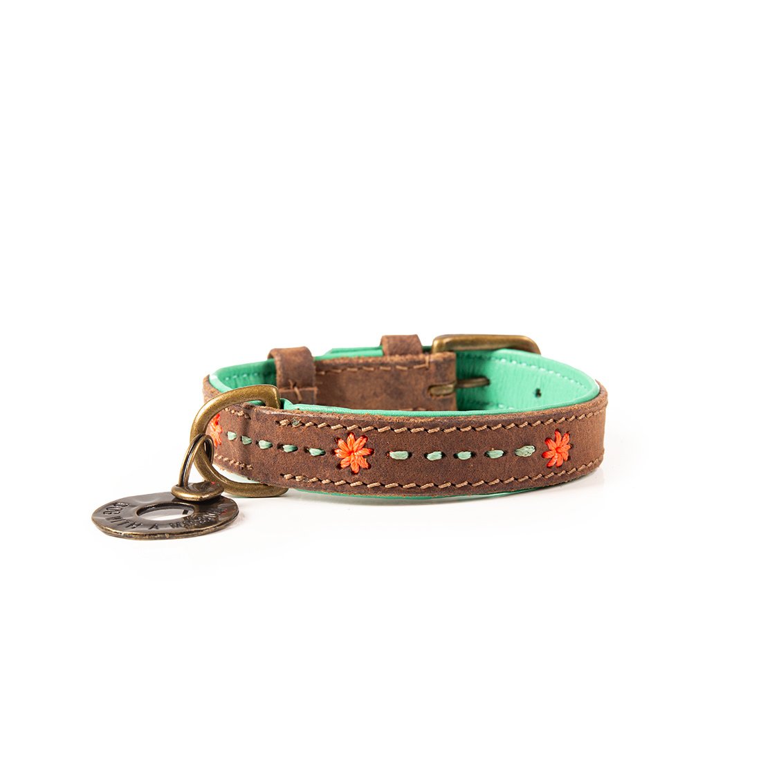 Urban Joplin hondenhalsband S handgemaakt buffelleer detail met oranje bloem - Dog with a Mission