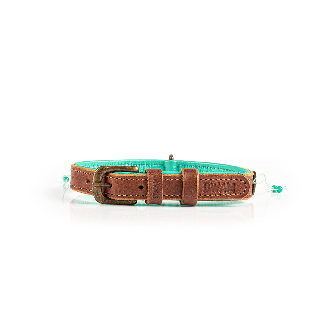 Beads Paddy Lee halsband detail gouden gesp turquoise leer Dog with a Mission DWAM