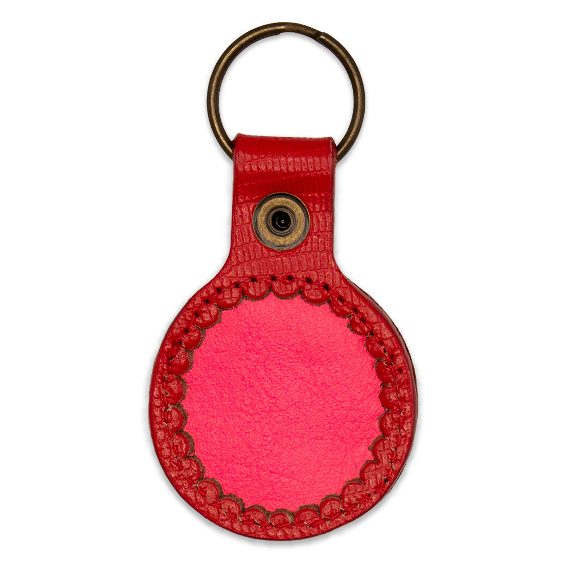 AIRTAG_HOESJE_ROOD_ACHTER_1100x1100px