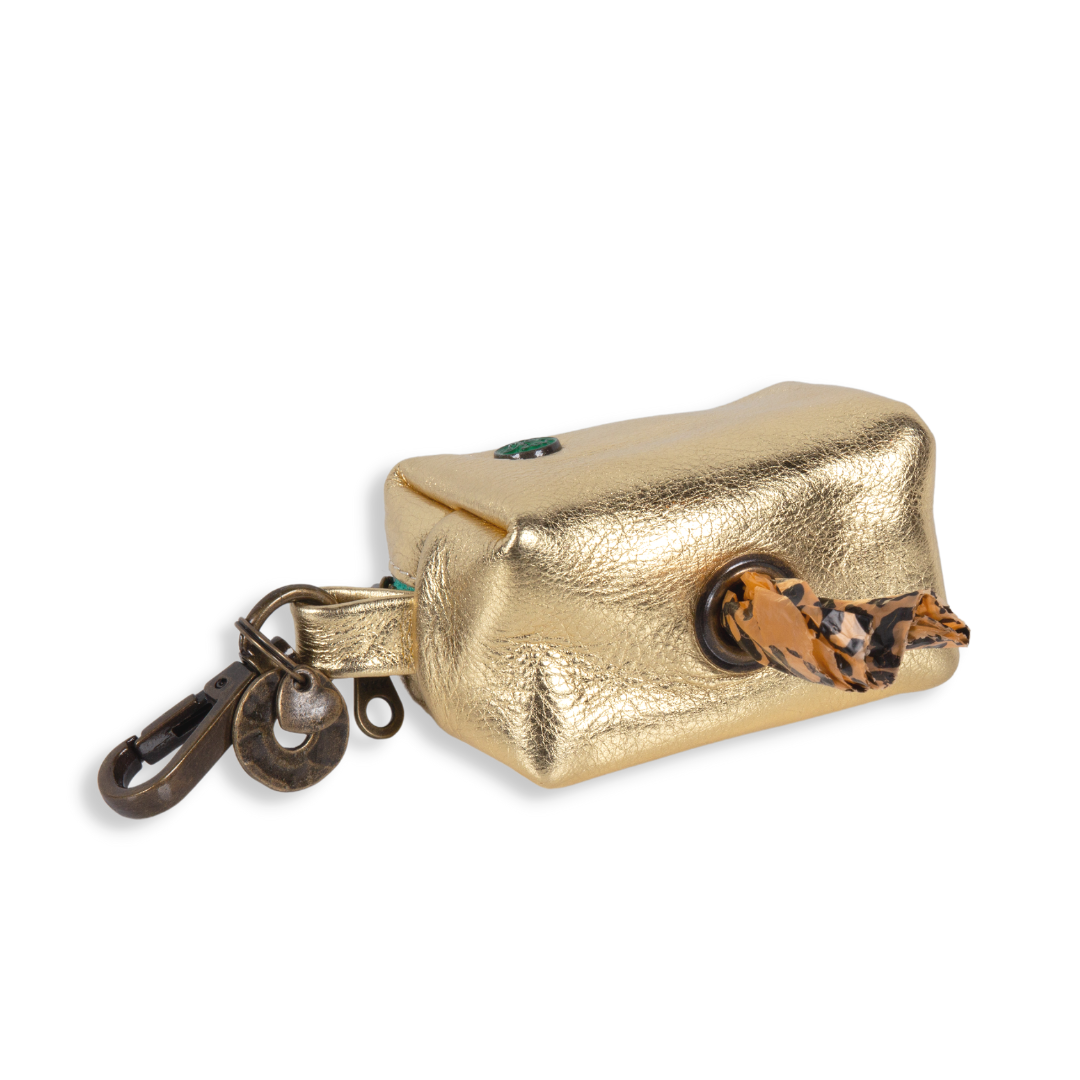 dog-with-a-mission-golden-poepzakjeshouder-bling-hondenaccessoires-hond