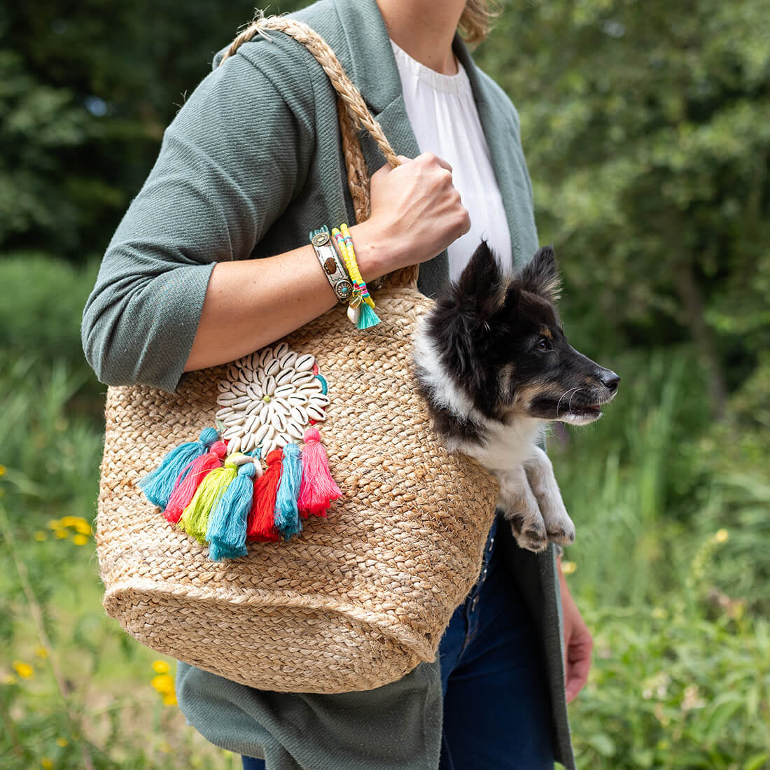 Woodstock Bag jute hondentas gedragen model