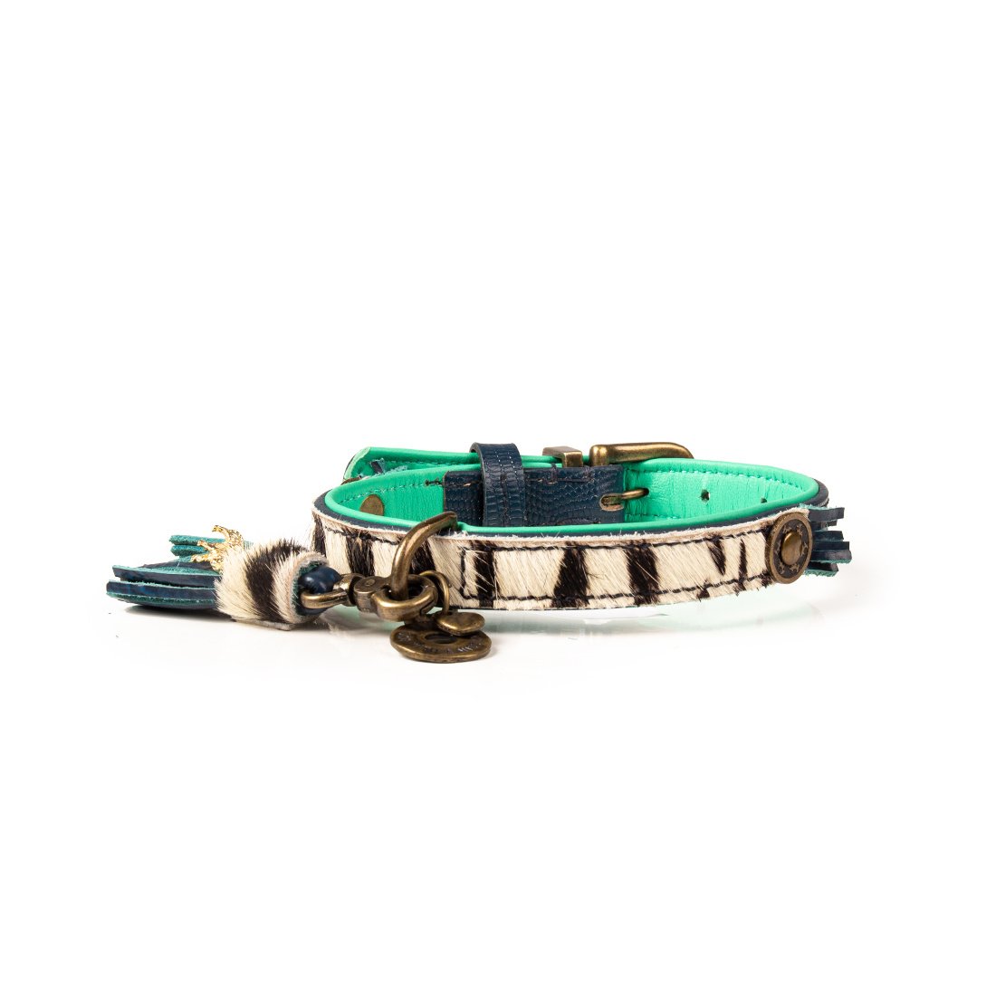 dog-with-a-mission-zebra-leer-uniek-Zara-hondenhalsband-collar