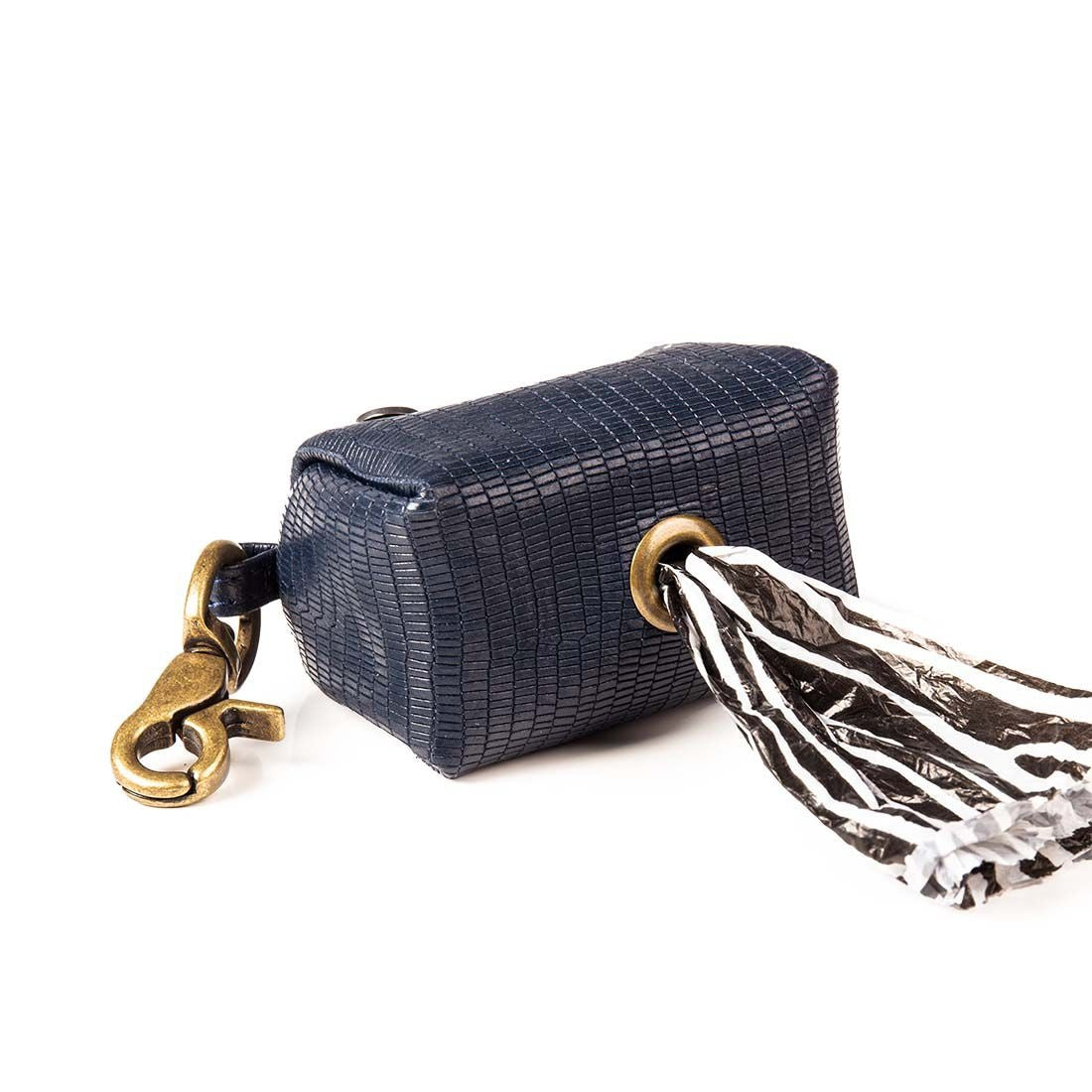 Poopbagholder-Buster-dog with a mission